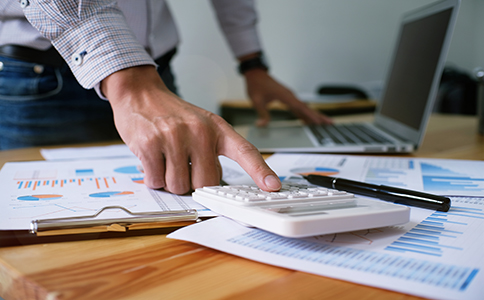 ?？谧?cè)食品公司需要的材料