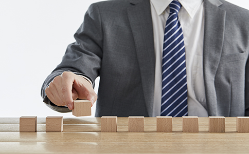 ?？诠镜刂纷兏淖⒁馐马?xiàng)