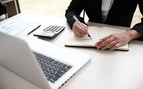 ?？谕馍酞?dú)資公司注冊