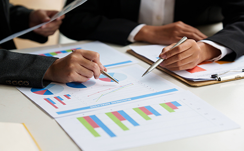 影響?？谧?cè)公司代辦費(fèi)用的因素