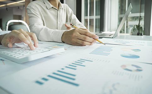 ?？谪?cái)務(wù)公司注冊(cè)費(fèi)用