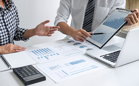 ?？诠咀缘刂返木唧w要求