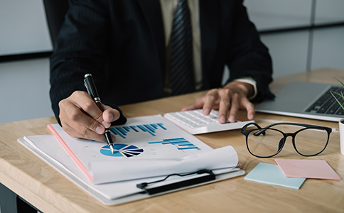 影響?？谏虡?biāo)注冊(cè)時(shí)間的主要因素