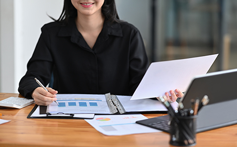 ?？诠咀再Y本減少