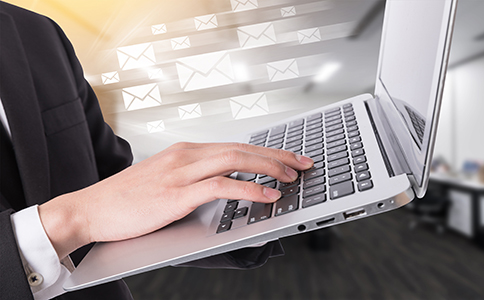 注冊?？诓惋嫻镜臅r間周期