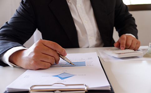 ?？谧?cè)公司流程