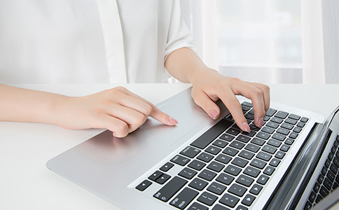 ?？谧?cè)工作室的基本流程