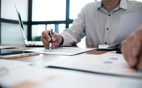 ?？谏虡?biāo)注冊(cè)的費(fèi)用