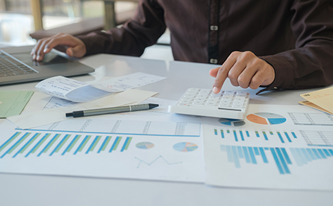 ?？谕顿Y公司注冊(cè)的費(fèi)用