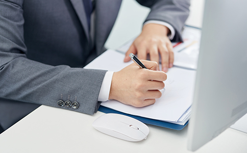 ?？谧晕锪鞴镜淖⒁馐马?xiàng)