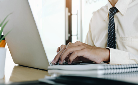 ?？谧?cè)影視公司