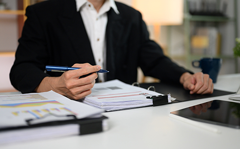 ?？谶M出口許可證代辦