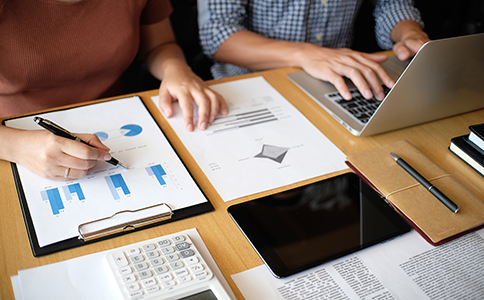 ?？谑泄咀?cè)流程