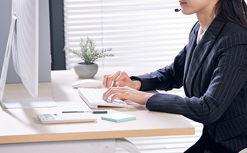 ?？谧陨藤Q(mào)公司流程